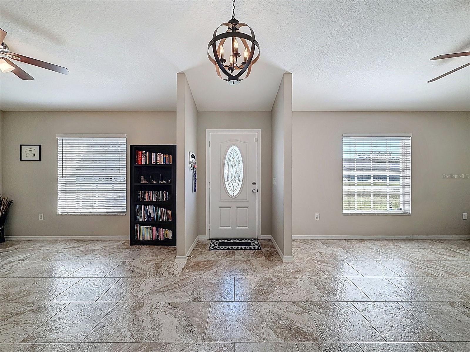 ROYAL HIGHLANDS - Residential