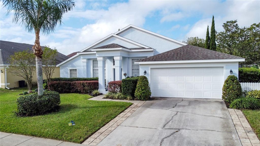 Photo of 2267 Catbriar Way, Oviedo, FL 32765 (MLS # O6348746)