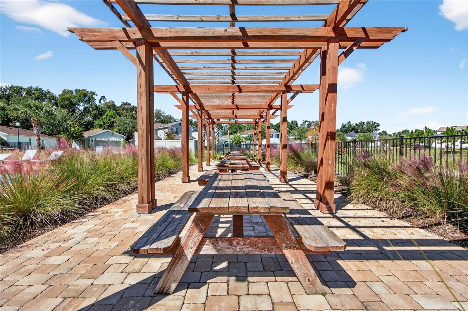 LONGLEAF/OAKLAND REP - Residential