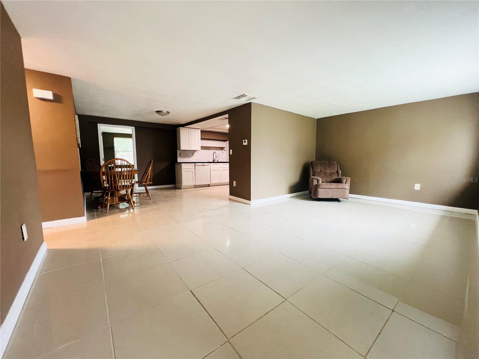 BEACON SQUARE - Residential