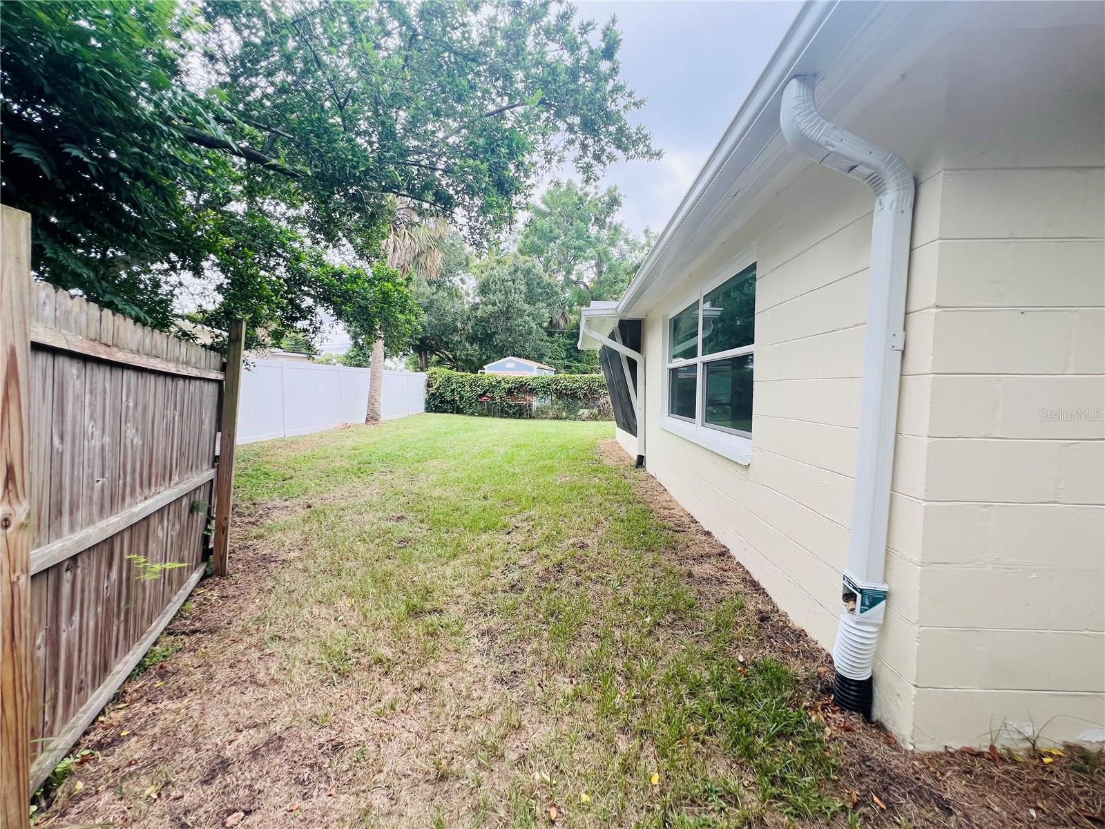 BEACON SQUARE - Residential