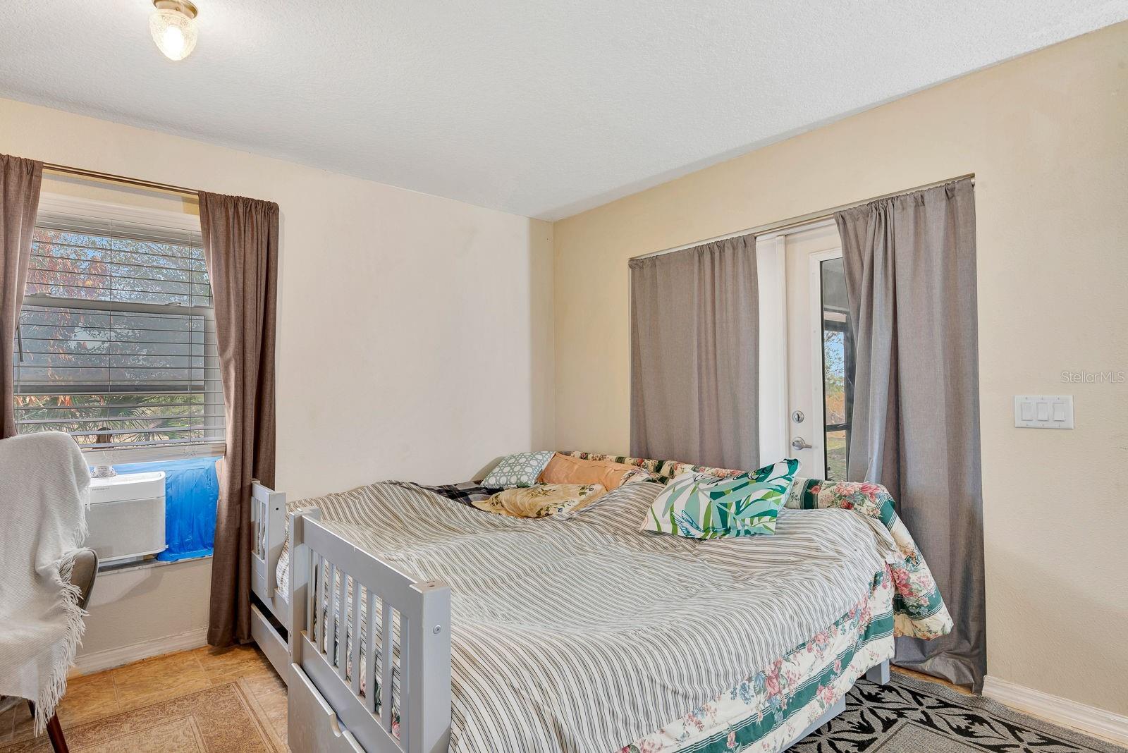 MANATEE CNTY - Residential