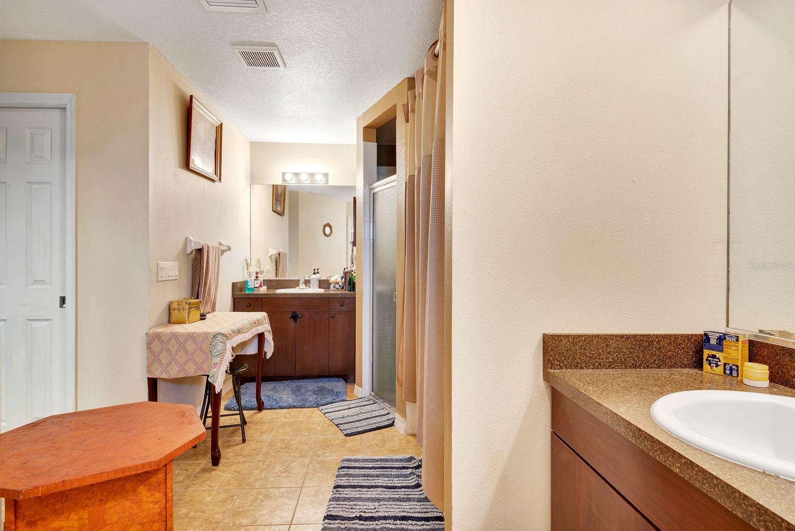 MANATEE CNTY - Residential