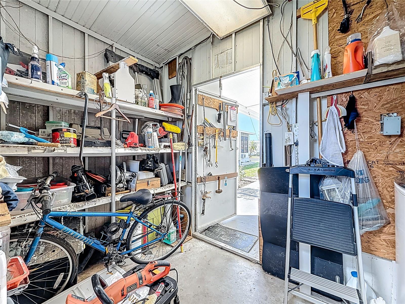 TARPON SHORES MOBILE HOME VILLAGE UNREC - Residential