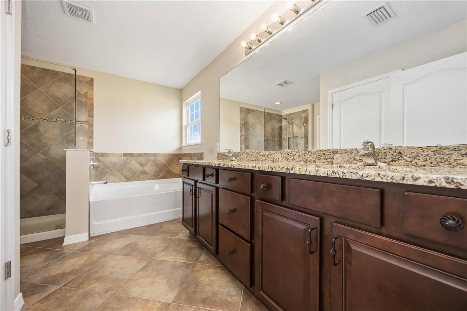 COVERED BRIDGE ESTATES PH 6F - Residential