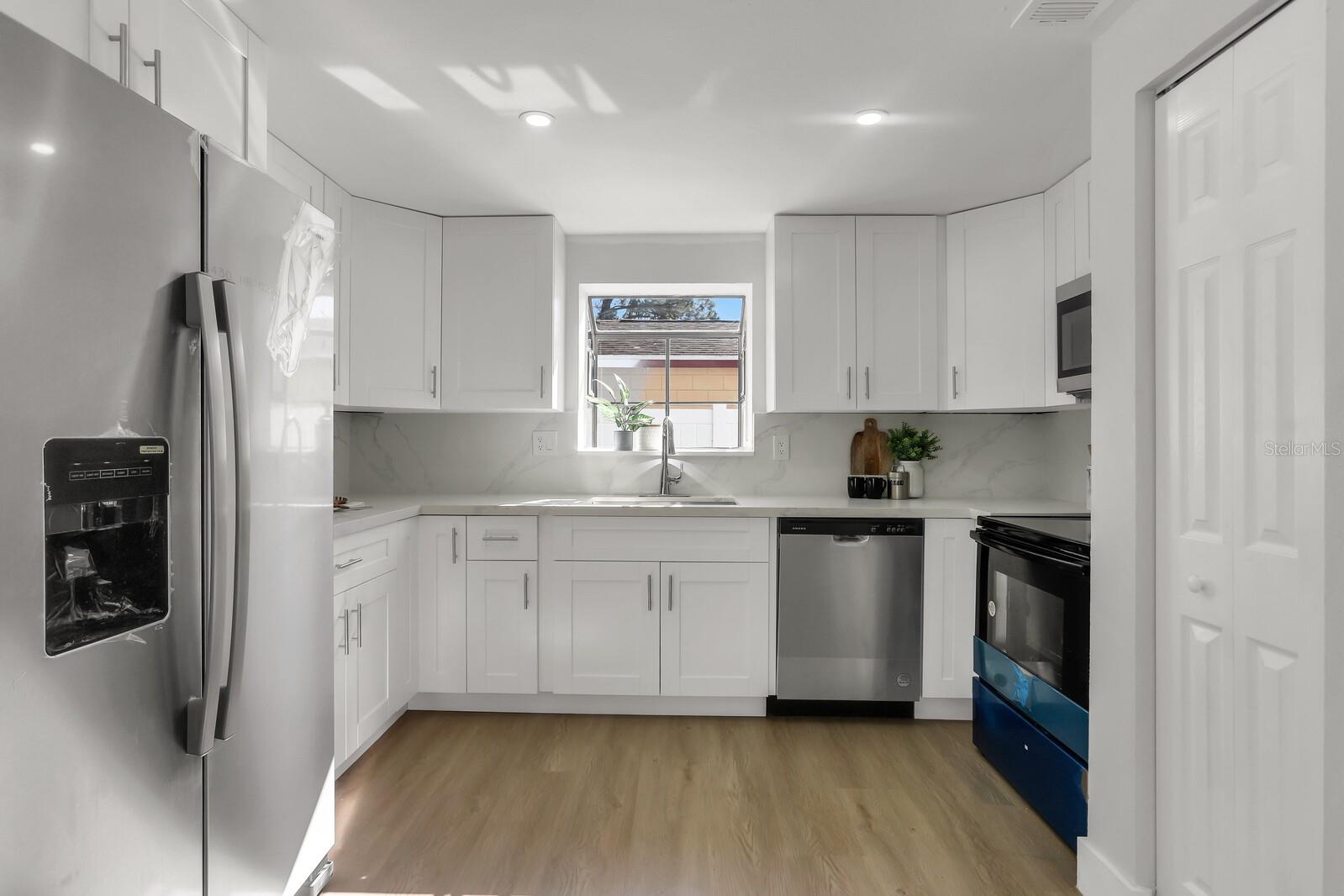 TIMBERLANE SUB UNIT 7B - Residential