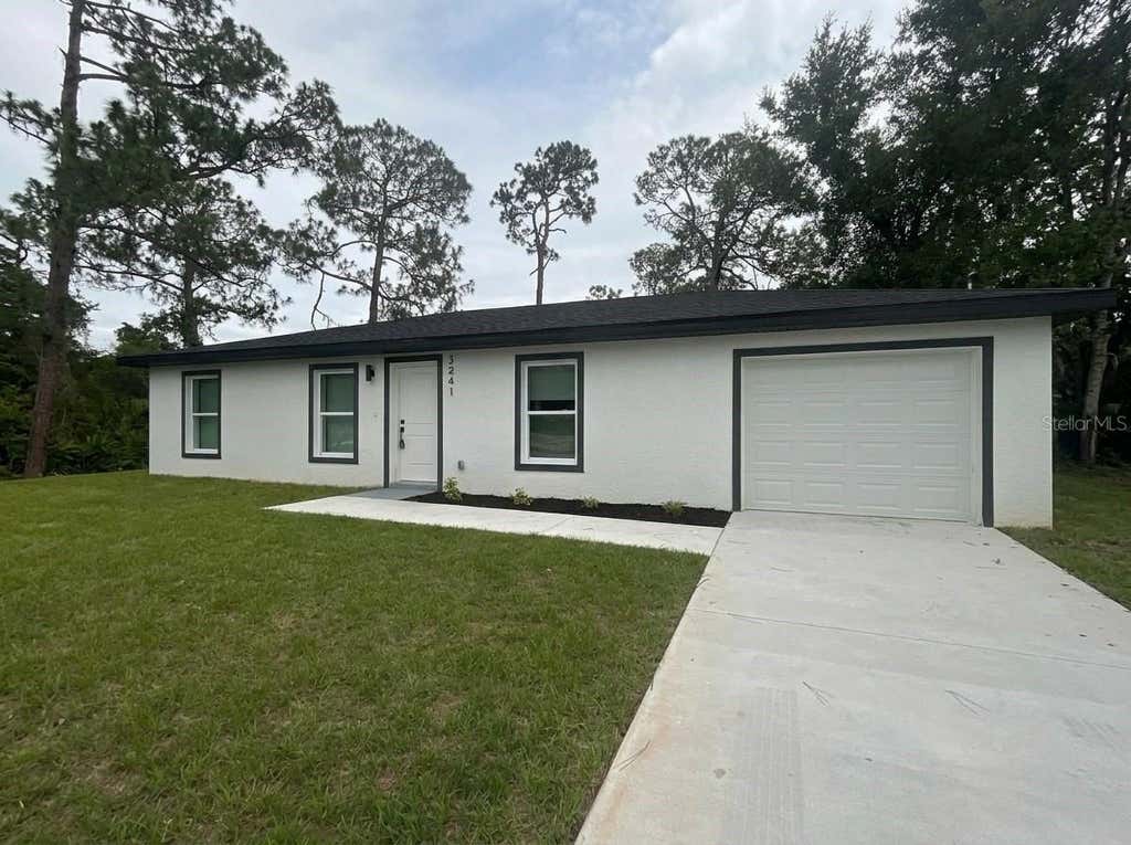 Photo of 3241 Bristol Street, Sebring, FL 33872 (MLS # S5152381)
