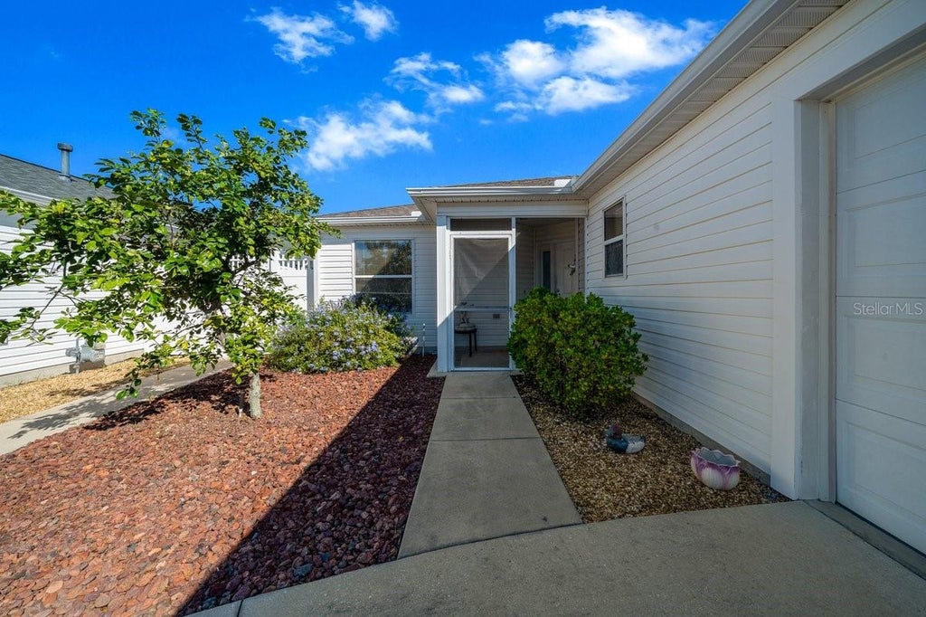 Photo of 2095 Jasper Way, The Villages, FL 32162 (MLS # OM734010)