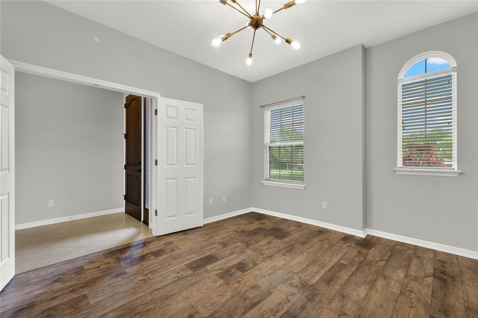 16548 CARAVAGGIO LOOP