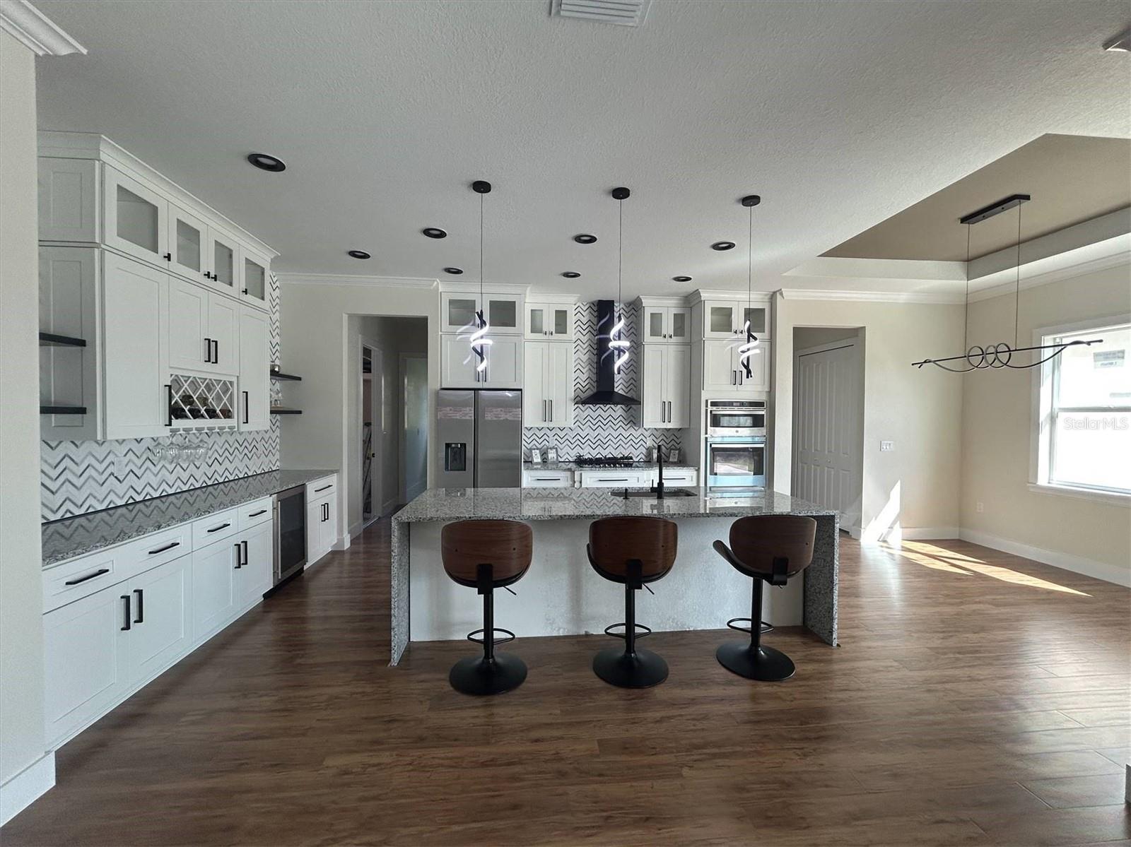 1126 ARREDONDO STREET