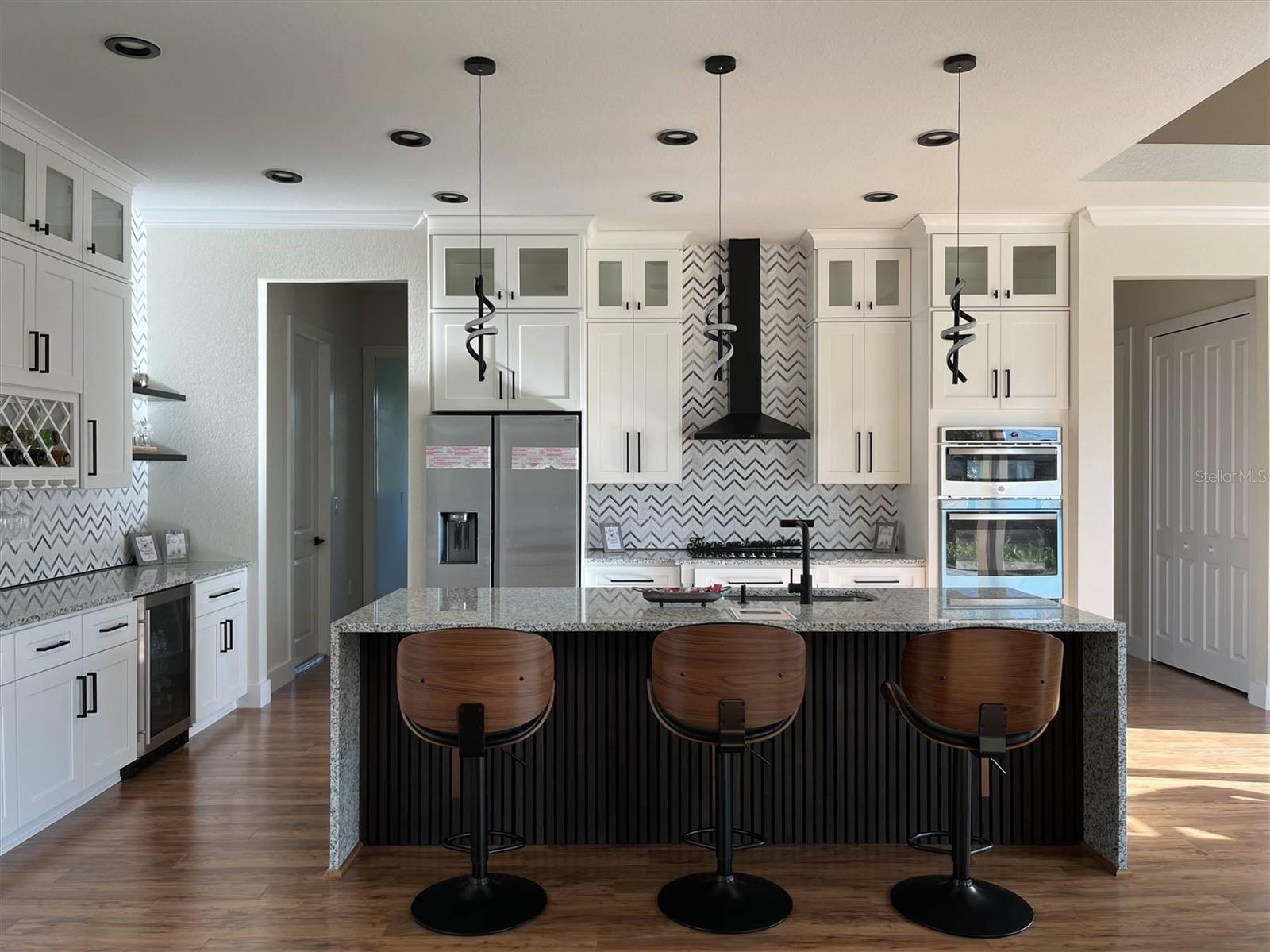 1126 ARREDONDO STREET