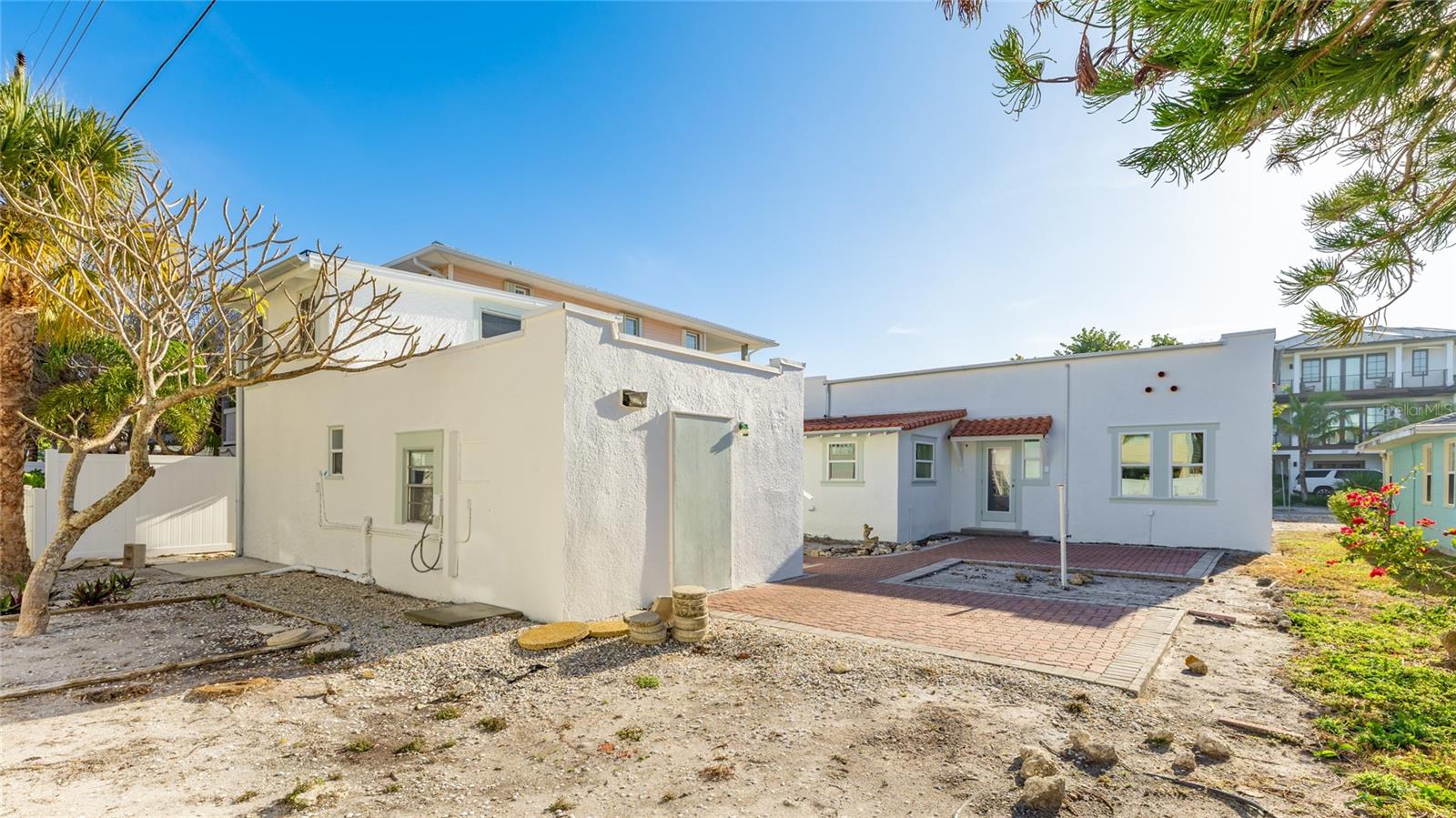 GULF VIEW SUB OF ANNA MARIA KEY - Residential