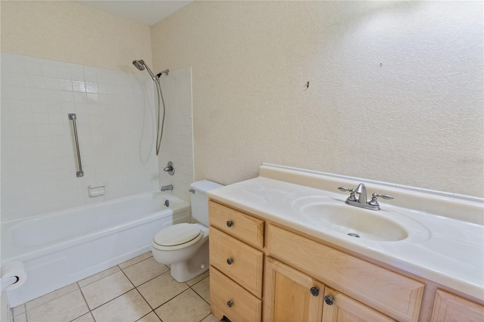 ORCHID SPGS VILL 200 CONDO - Residential