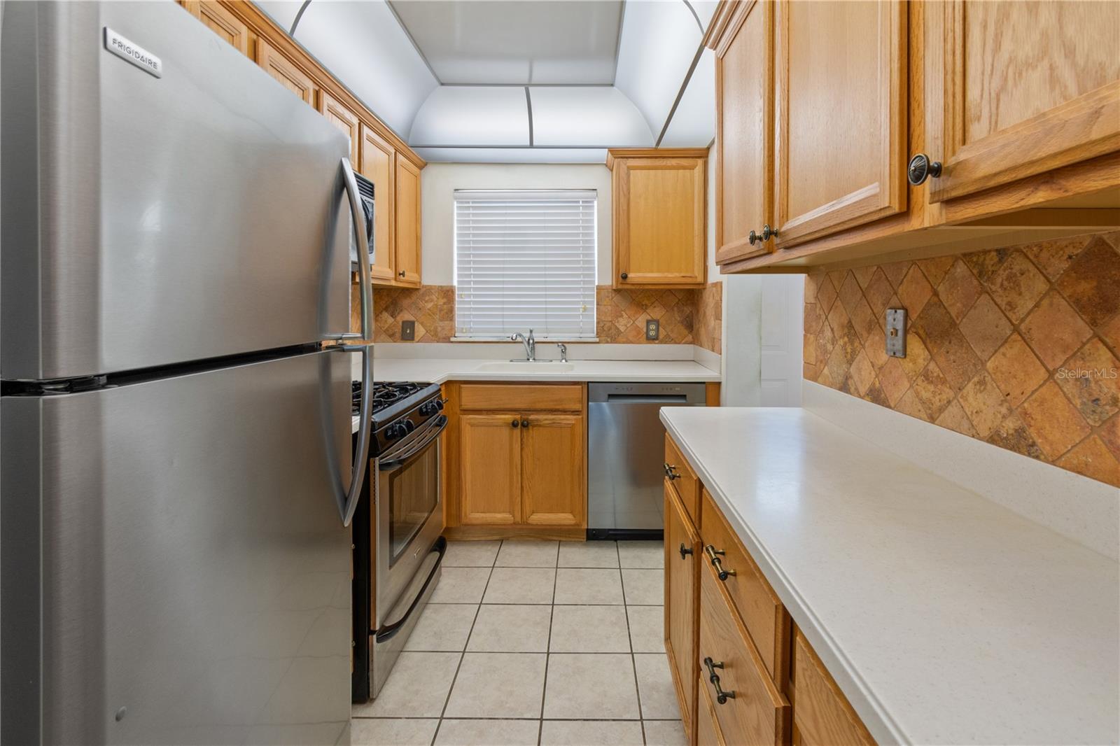 ORCHID SPGS VILL 200 CONDO - Residential