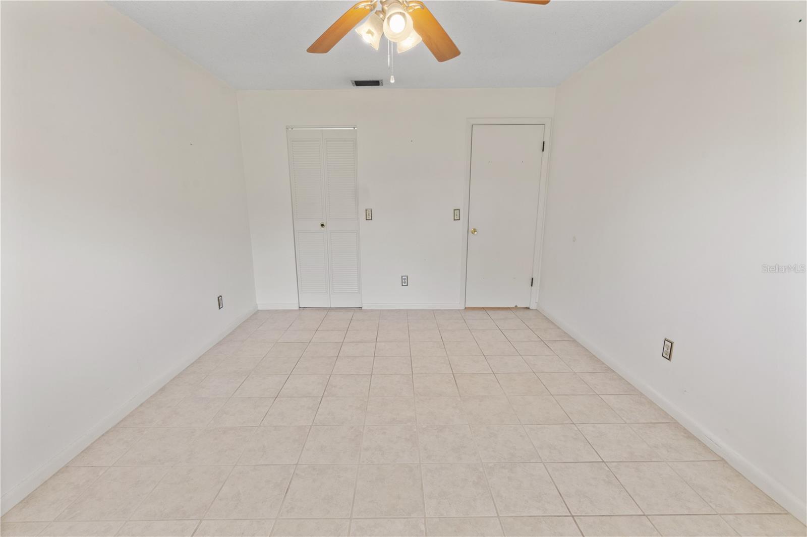 ORCHID SPGS VILL 200 CONDO - Residential