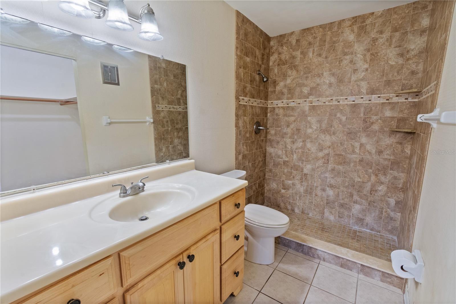 ORCHID SPGS VILL 200 CONDO - Residential