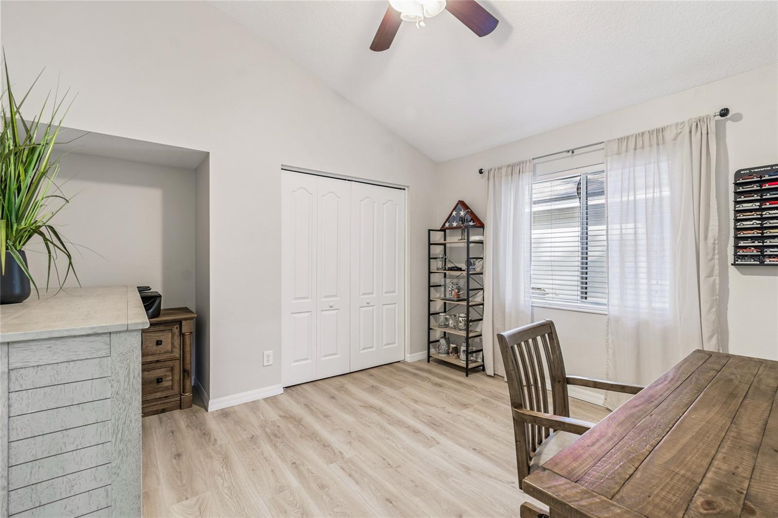 WEST MEADOWS PRCLS 21 & 22 - Residential