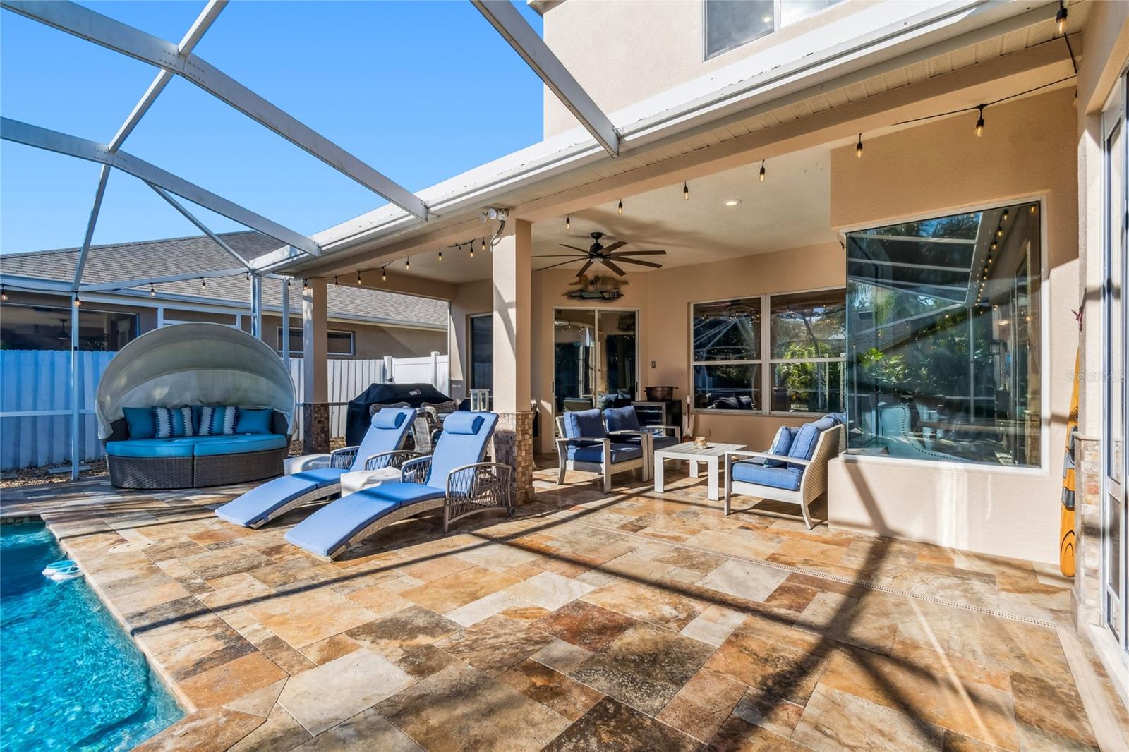 WEST MEADOWS PRCLS 21 & 22 - Residential