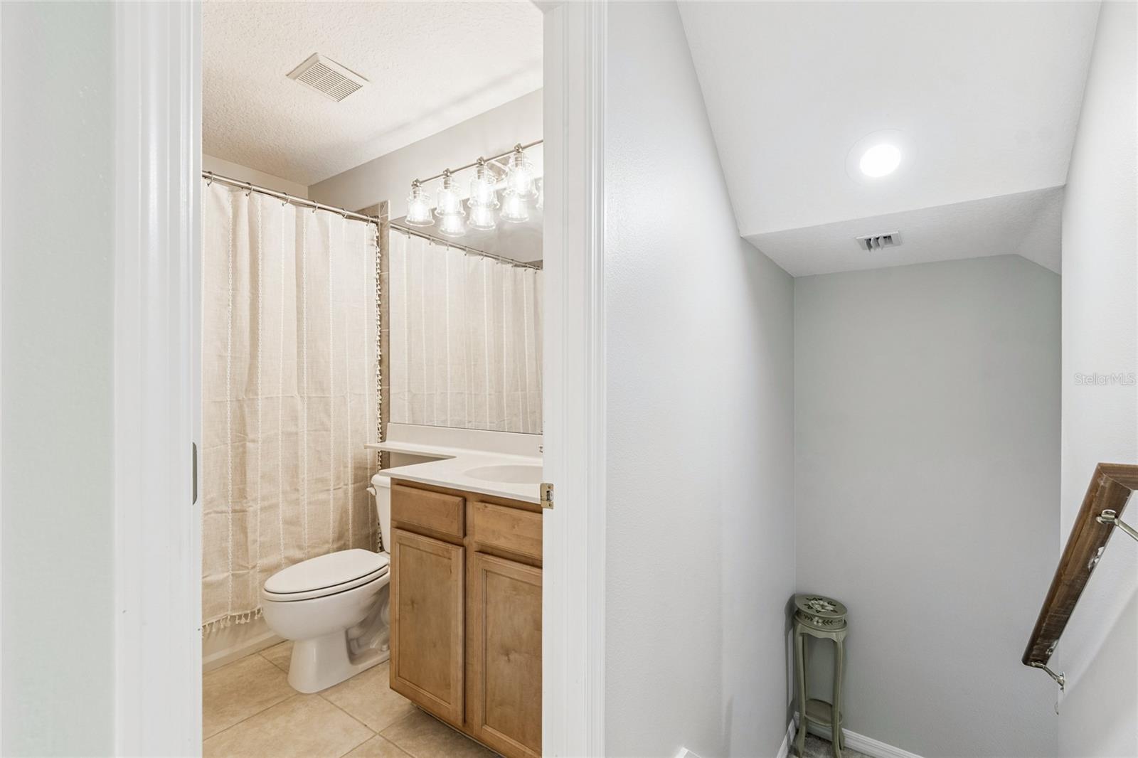 WEST MEADOWS PRCLS 21 & 22 - Residential