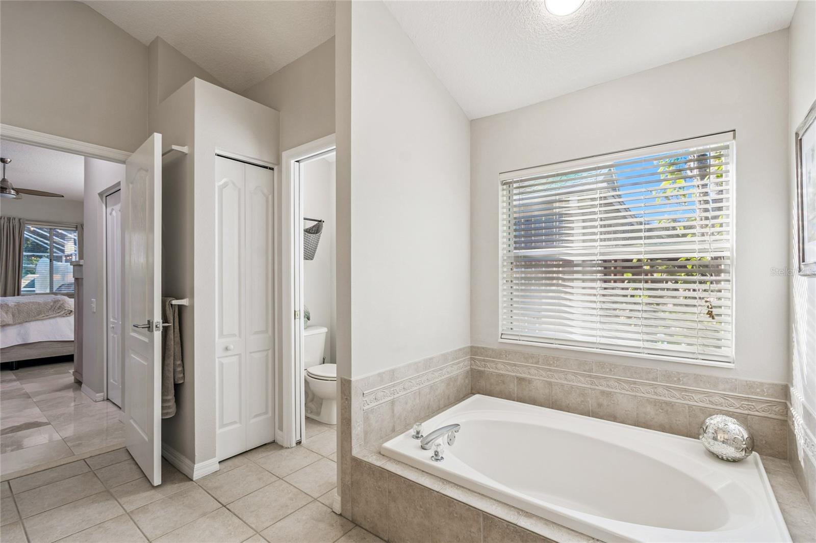 WEST MEADOWS PRCLS 21 & 22 - Residential