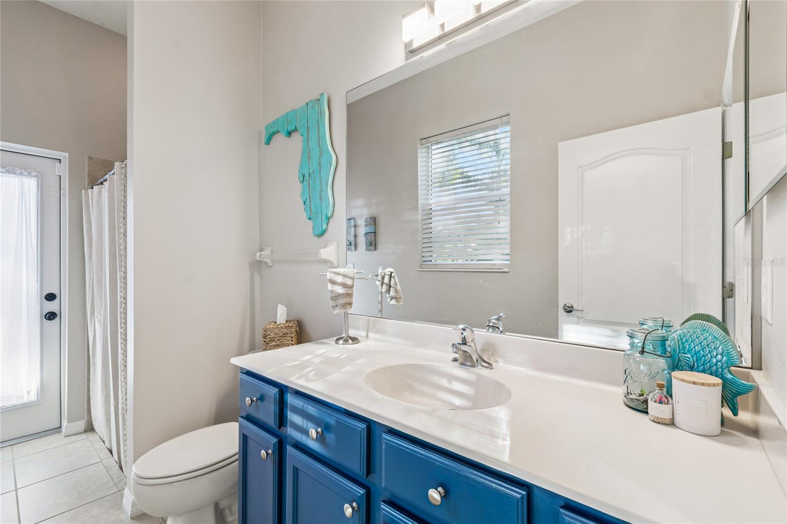 WEST MEADOWS PRCLS 21 & 22 - Residential