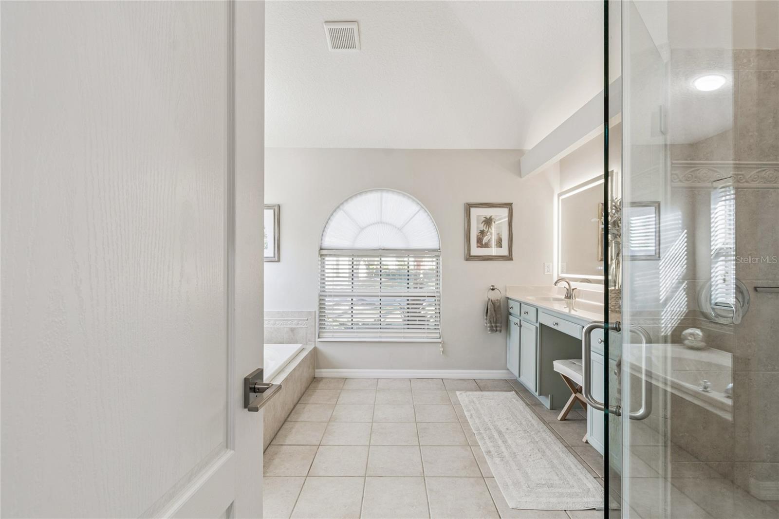 WEST MEADOWS PRCLS 21 & 22 - Residential