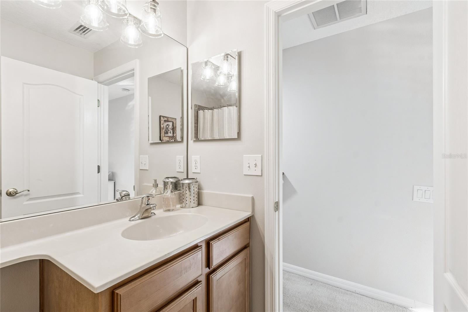 WEST MEADOWS PRCLS 21 & 22 - Residential