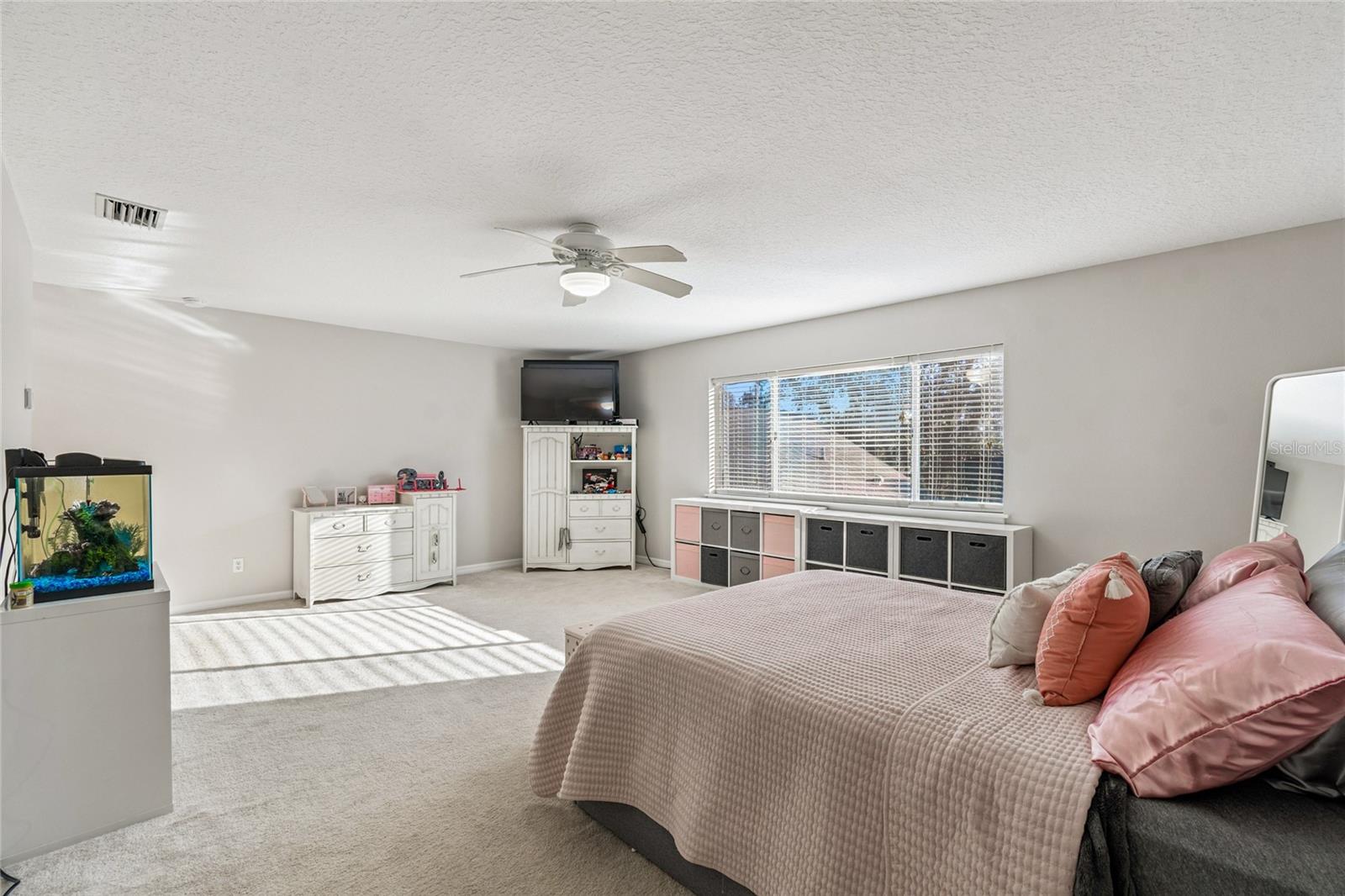 WEST MEADOWS PRCLS 21 & 22 - Residential