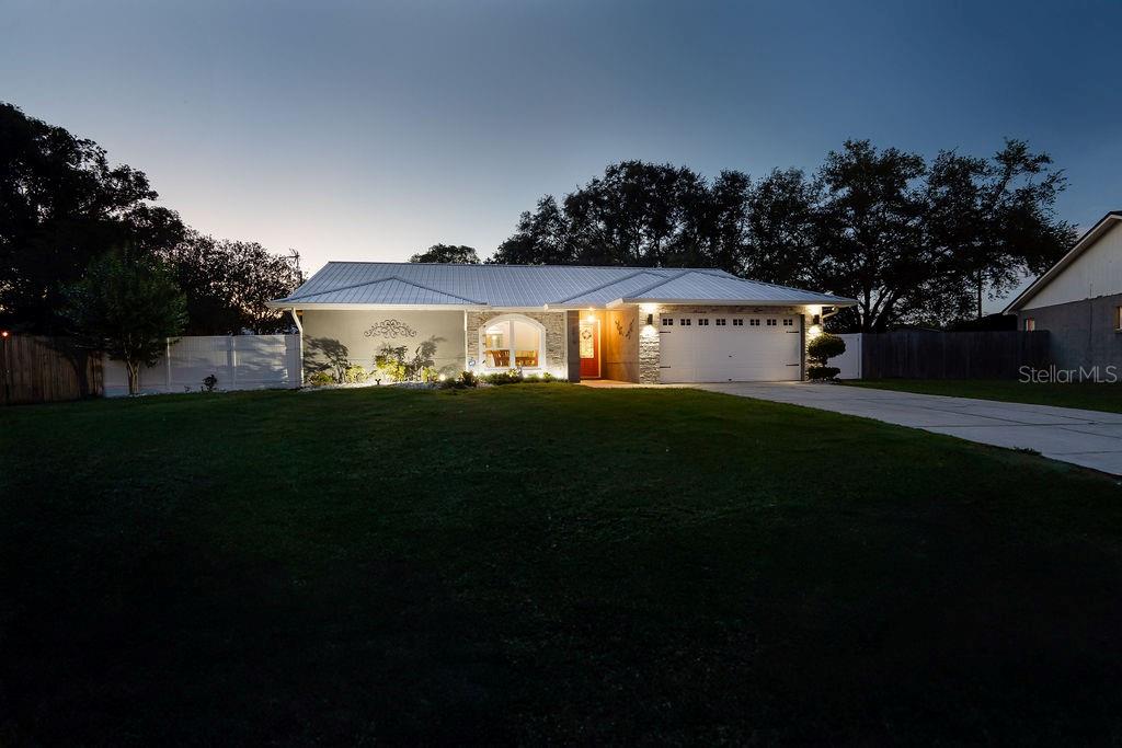 3610 AMBER LANE