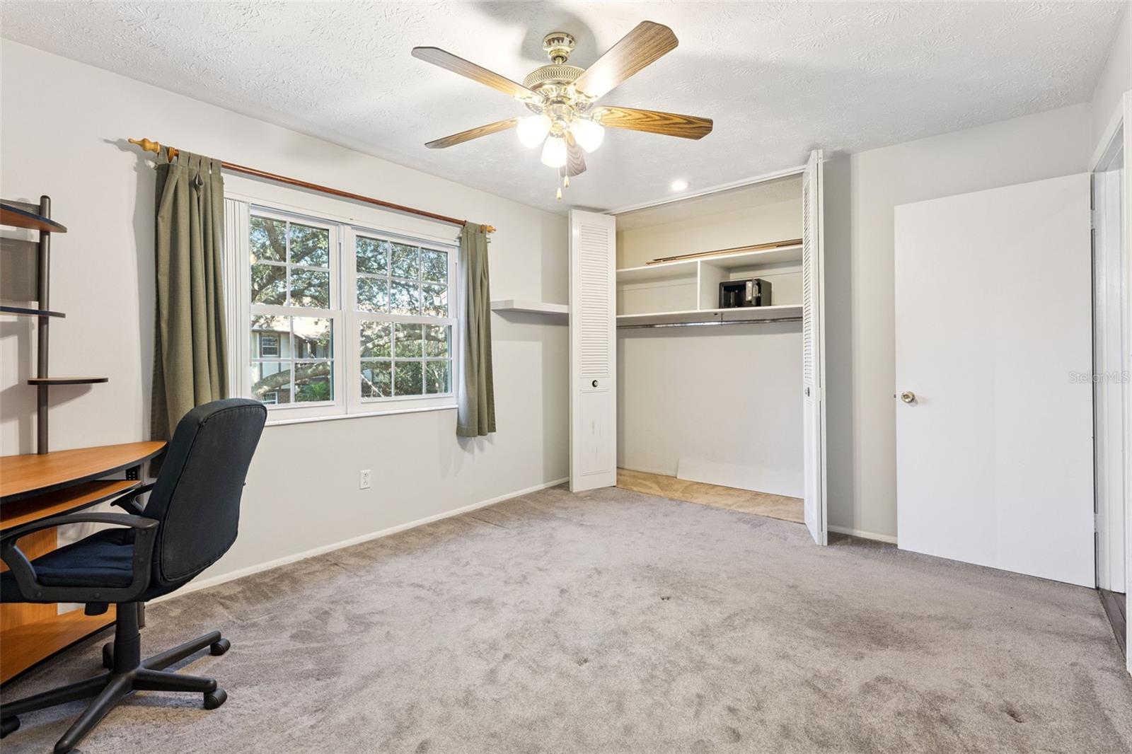 CAMELOT BY LAKE CONDO - Residential