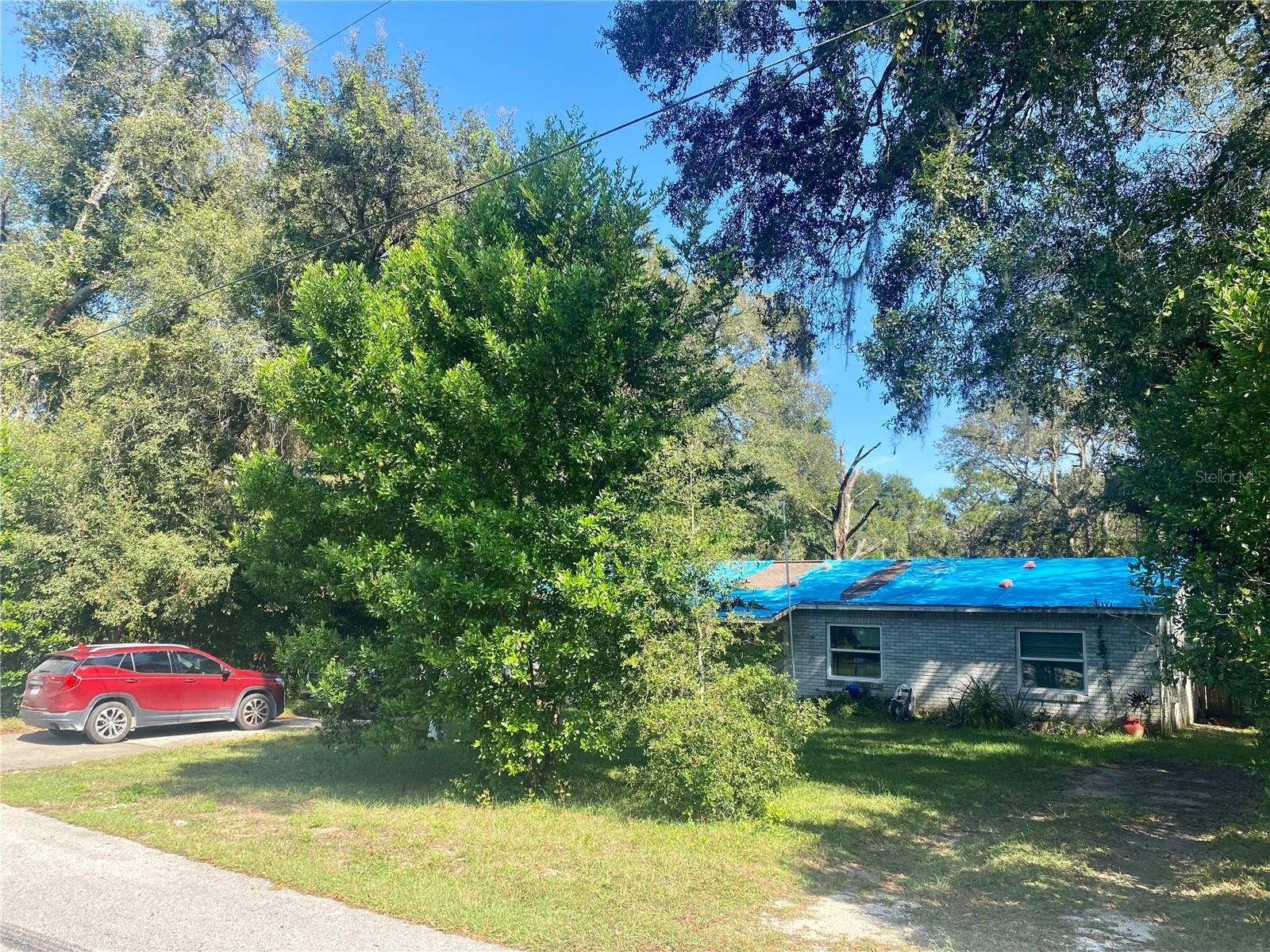 6040 KNOLLWOOD DRIVE