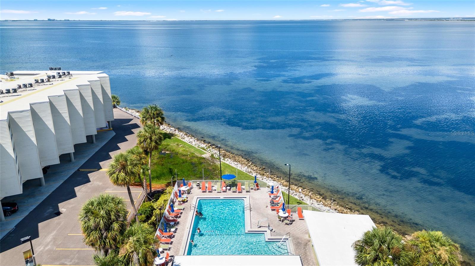 SAILPORT RESORT CONDO ON - Residential