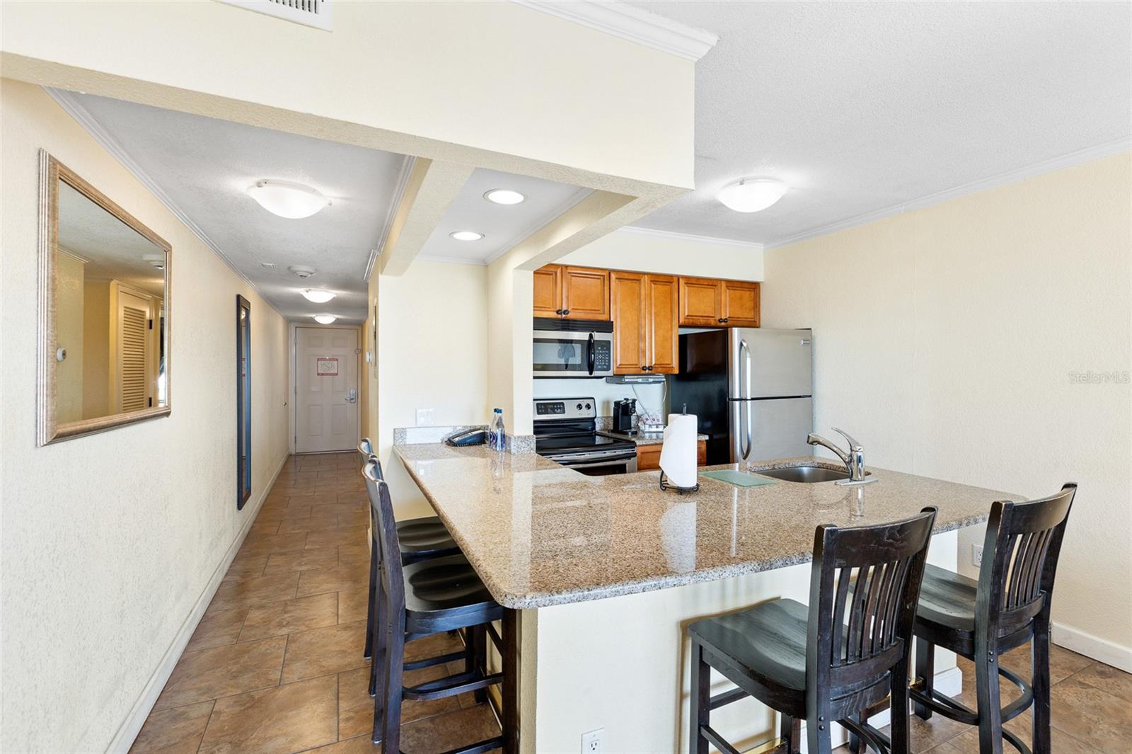 SAILPORT RESORT CONDO ON - Residential