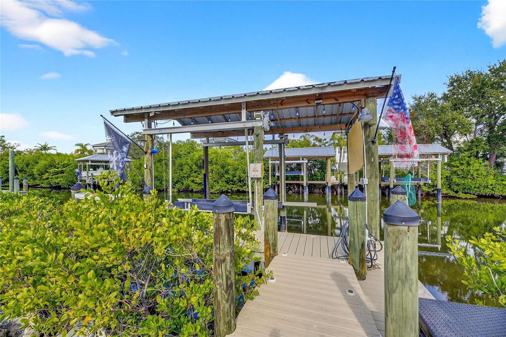 Photo of 523 Treviso Drive, Apollo Beach, FL 33572 (MLS # TB8463141)