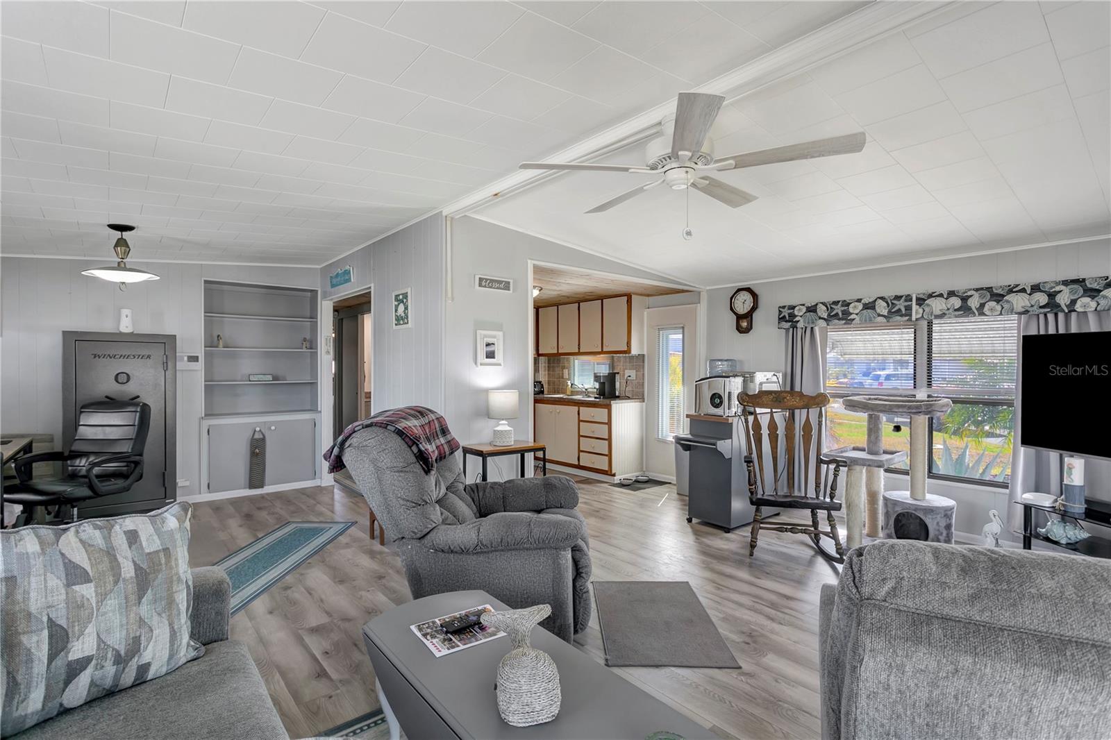 FAIR LANE ACRES THIRD ADD - Residential