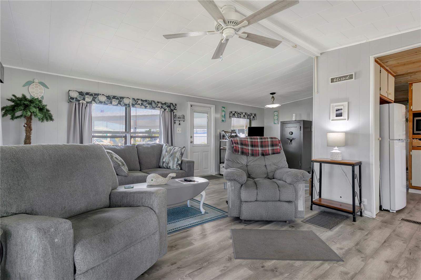 FAIR LANE ACRES THIRD ADD - Residential