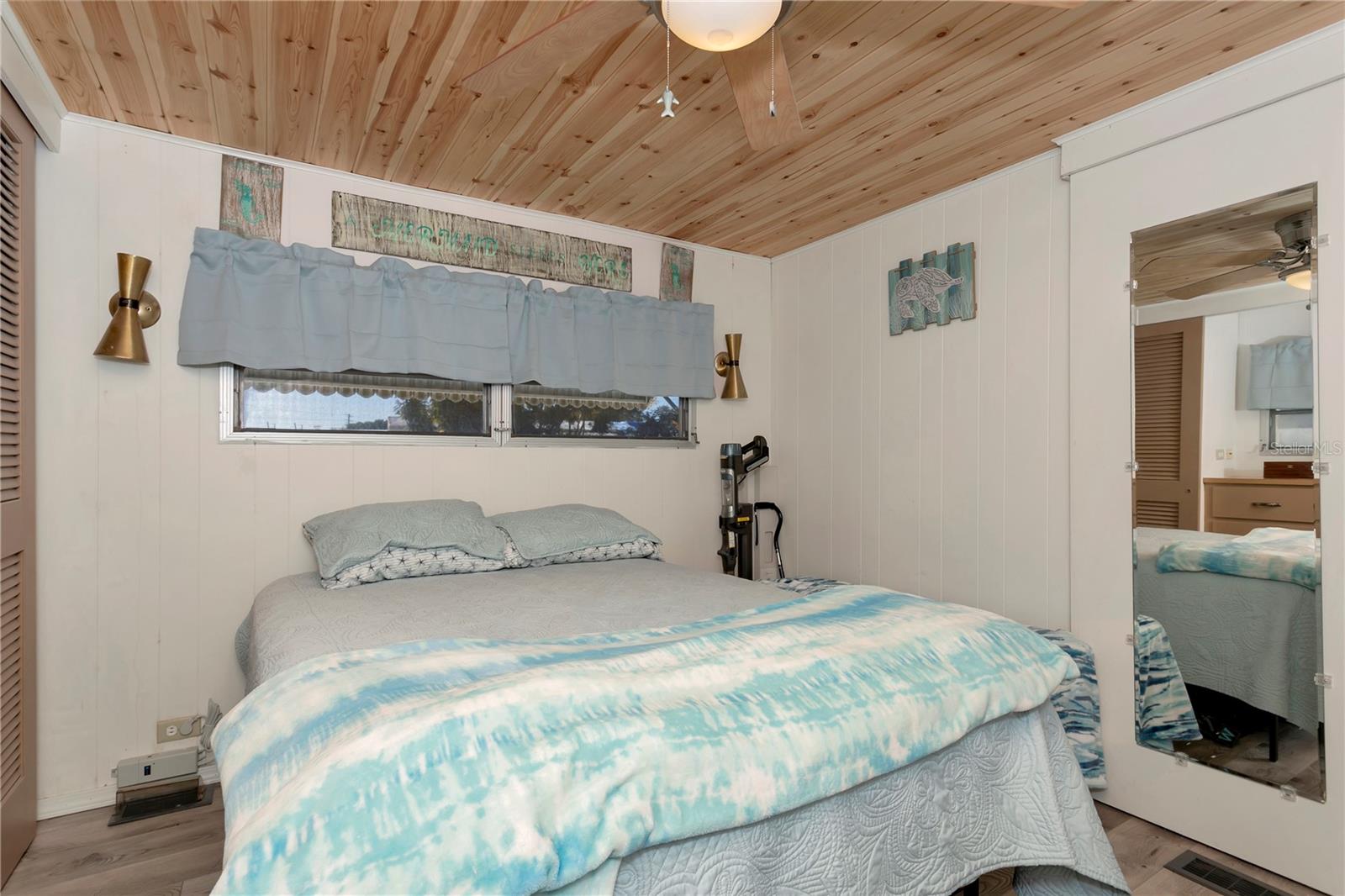 FAIR LANE ACRES THIRD ADD - Residential