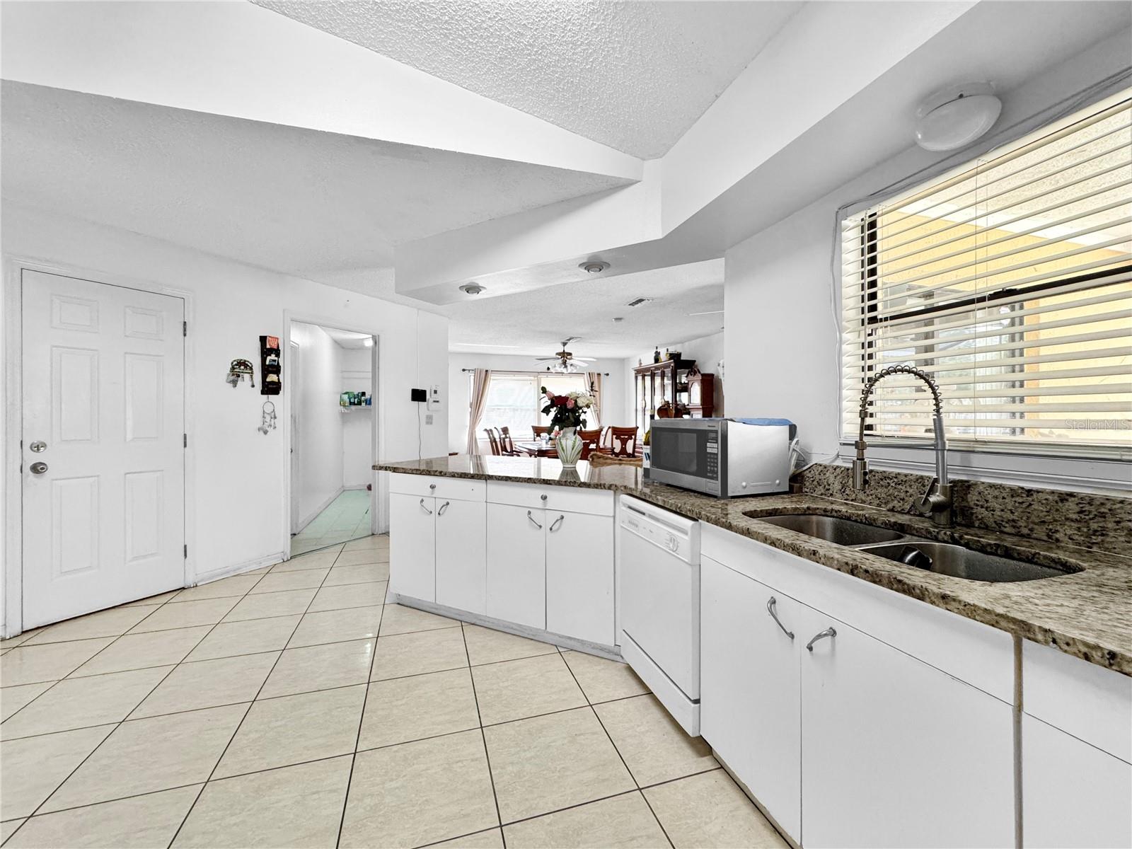 WILDERNESS PH 2 THE - Residential