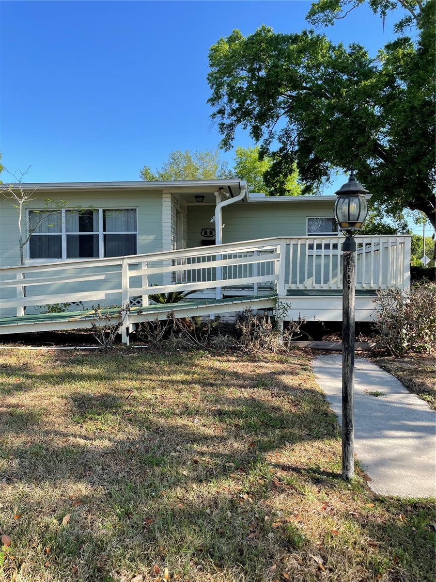 PICKETT TERRACE - Residential