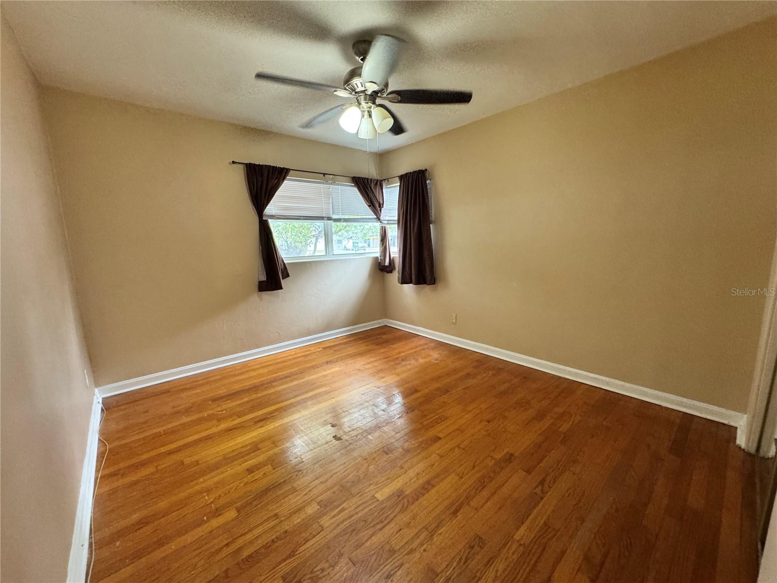 PICKETT TERRACE - Residential