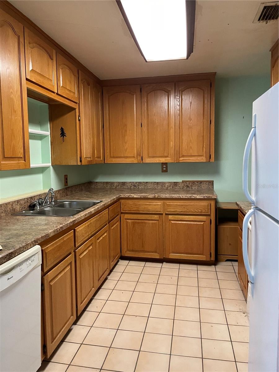 PICKETT TERRACE - Residential