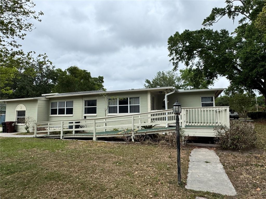 Photo of 2506 Delaney Avenue, Orlando, FL 32806 (MLS # O6394182)