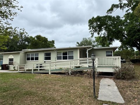 Photo of 2506 Delaney Avenue, Orlando, FL 32806 (MLS # O6394182)