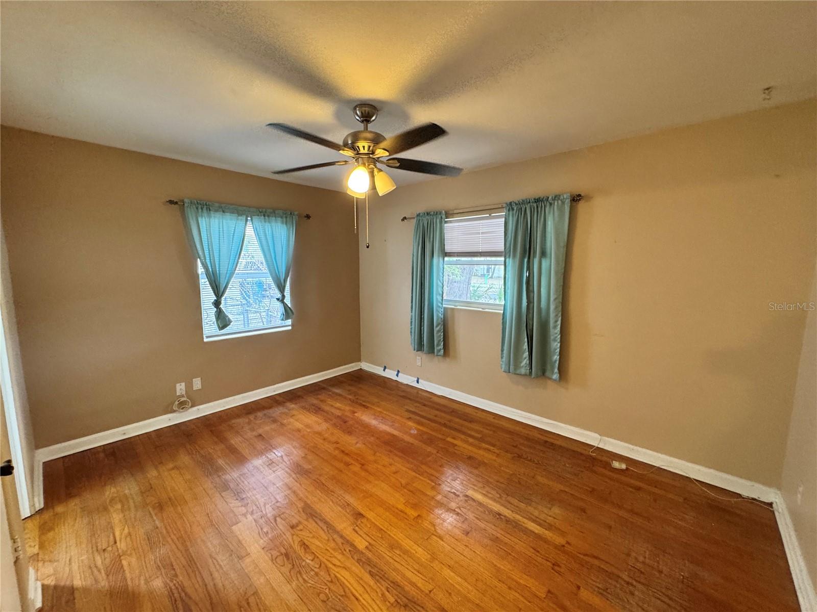 PICKETT TERRACE - Residential