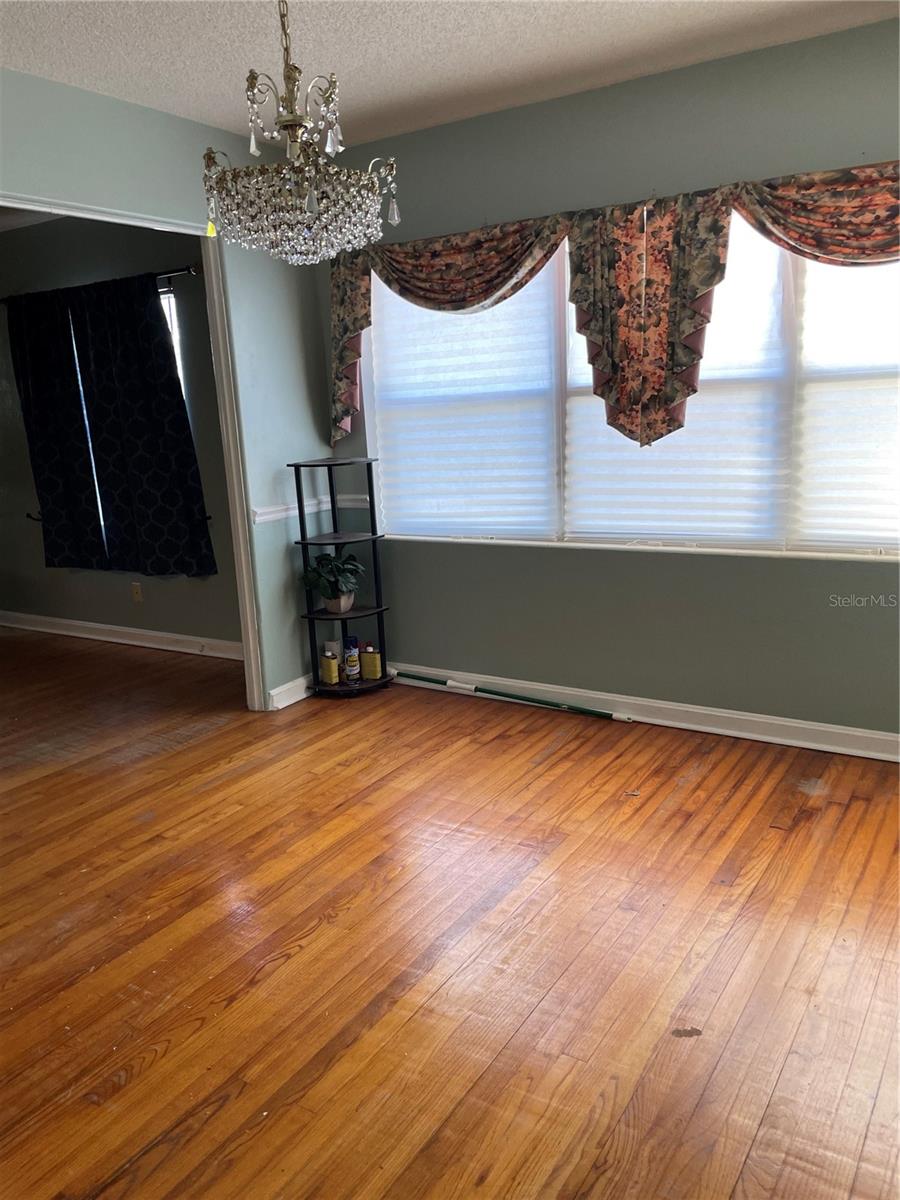 PICKETT TERRACE - Residential