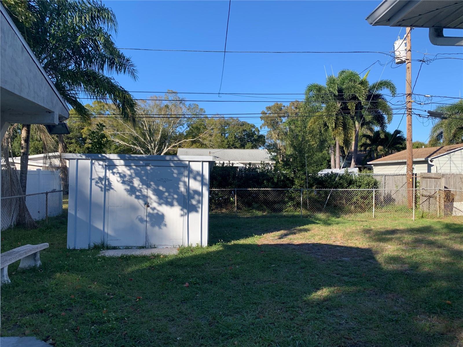 PASADENA ESTATES SEC H - Residential Lease
