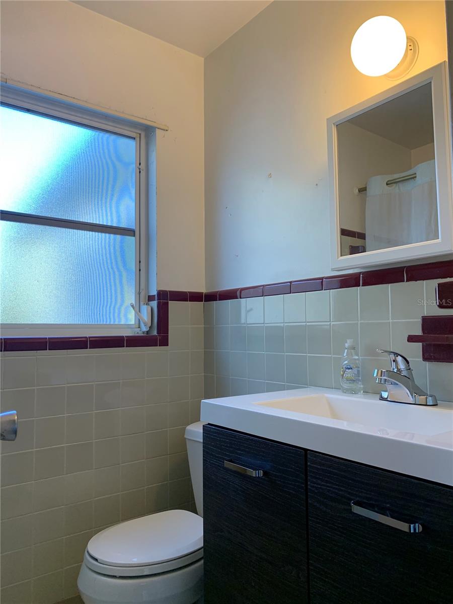 PASADENA ESTATES SEC H - Residential Lease