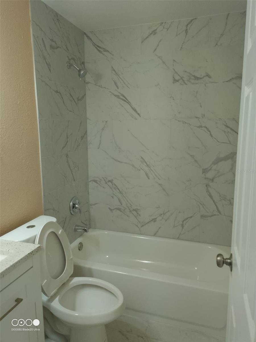 OAKLAND HILLS - Residential