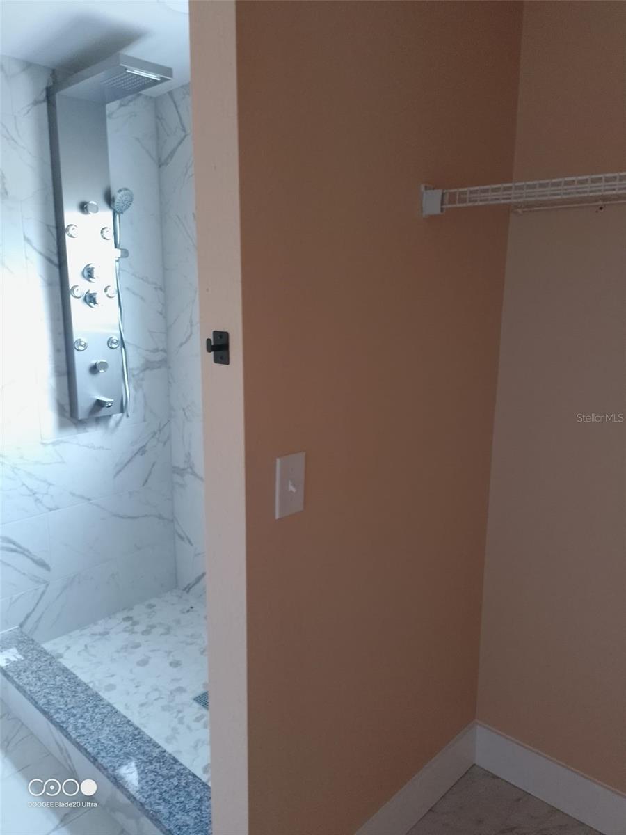 OAKLAND HILLS - Residential