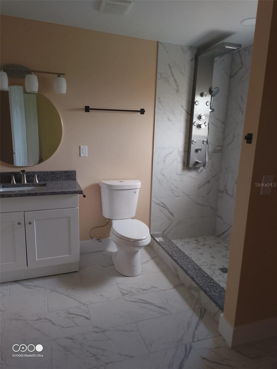 OAKLAND HILLS - Residential